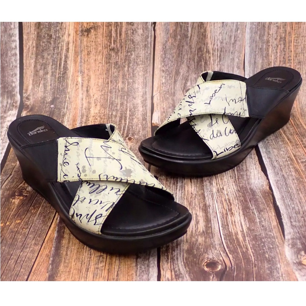 Dansko Ava French Script Leather Comfort Criss Cross Wedge Sandal Sz 40 / 9.5